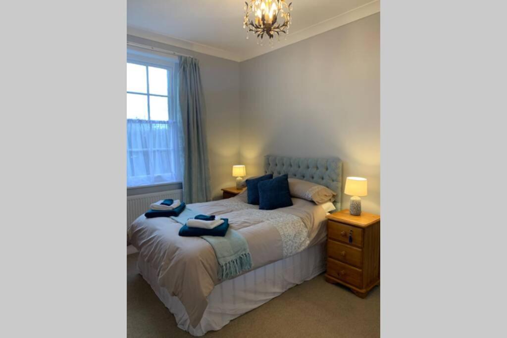 Grand 2 Bed Georgian Apartment At Florence House With King Bed, In The Heart Of Herne Bay & 300M From Beach מראה חיצוני תמונה