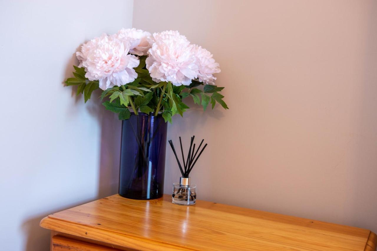 Grand 2 Bed Georgian Apartment At Florence House With King Bed, In The Heart Of Herne Bay & 300M From Beach מראה חיצוני תמונה